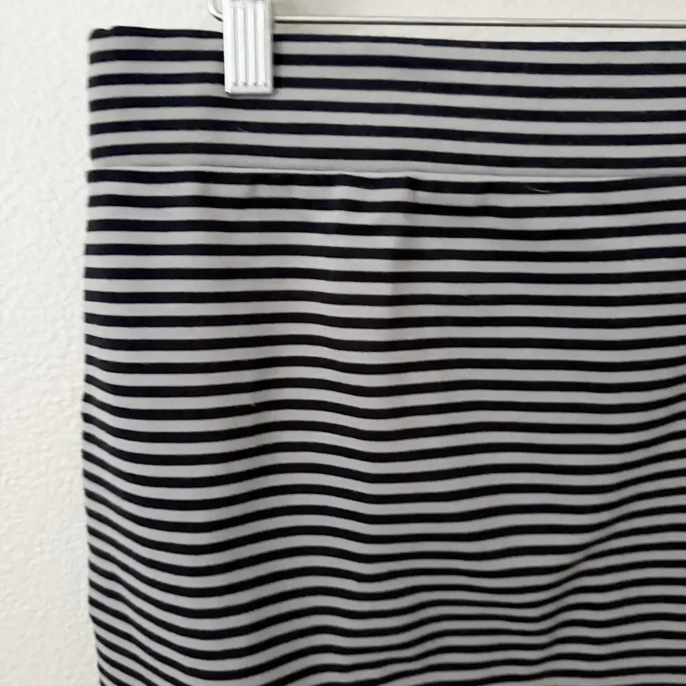 TOAD & CO. | Transita Skirt Black Gray Stripe Striped Pencil Stretch | Medium